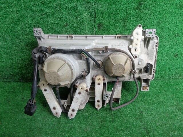 キャンター KC- FE538B 純正左プロジェクターライトASSY 24V 助手席側 前期 カスタム_画像3