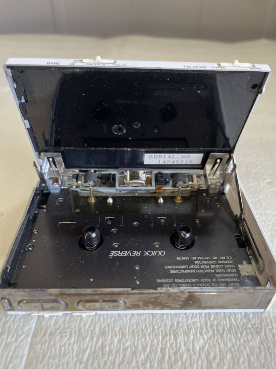 【動作未確認】Victor ビクター CX-F51 ポータブルカセットプレーヤー カセット レトロ 昭和レトロ 現状品の画像8
