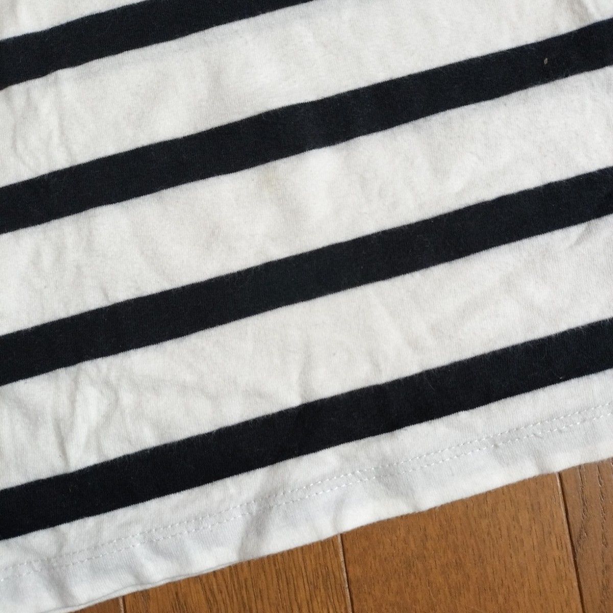 値下げ/H＆Mボリュームショルダーパフスリーブ/ボーダーワンピースs 5分袖くらい白×黒
