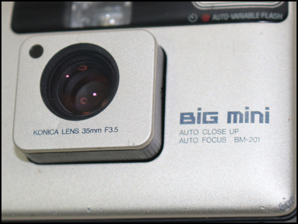 ■Konica コニカ BiG mini BM-201 35mm F3.5 単焦点レンズ コンパクト フィルムカメラ ジャンク品の画像9