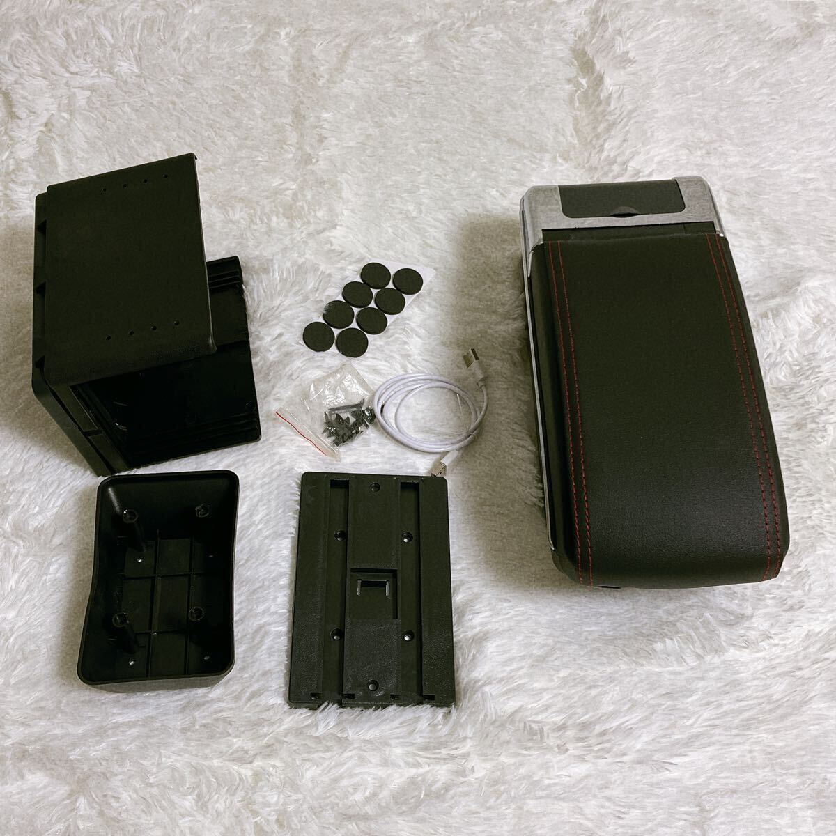 アームレスト カー用品 コンソールボックス 汎用 2層式 USB付 肘置き ドリンク 灰皿の画像4