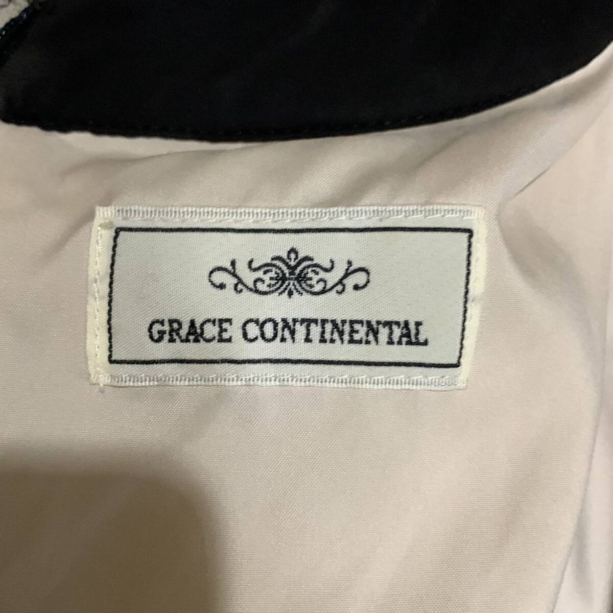 Z▼ 洗練されたデザイン!! '着心地抜群' GRACE CONTINENTAL グレースコンチネンタル ストレッチ素材 レース 半袖 チュニック size:36 beige_画像6