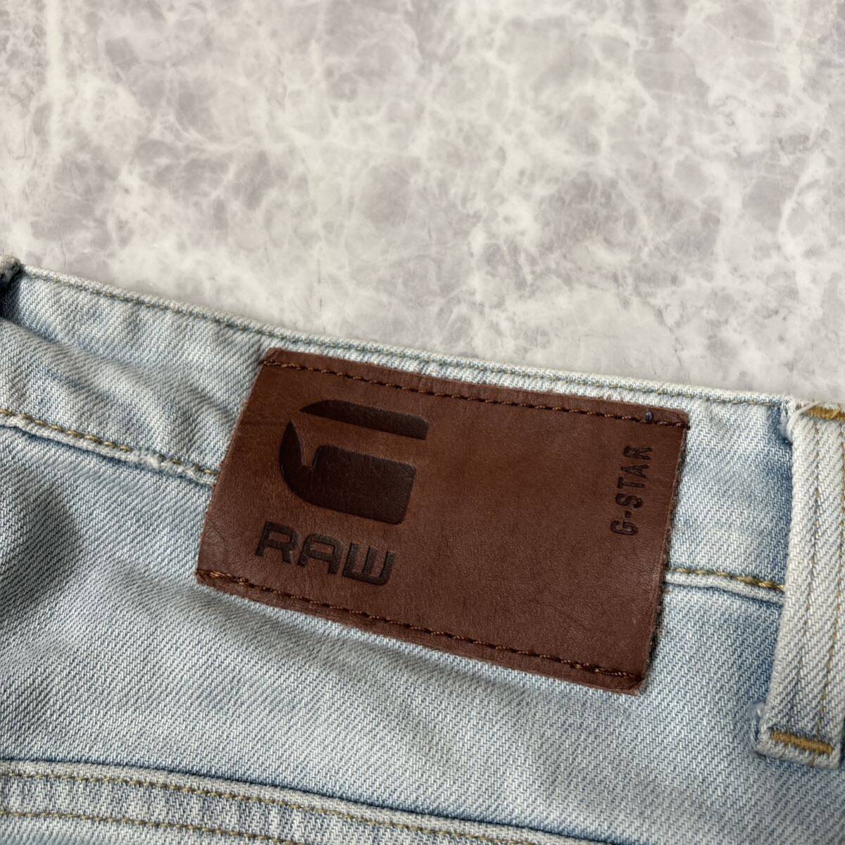 W ＊ 履き心地抜群 '人気モデル' G-STAR RAW ジースターロウ 3301 TAPERED ストレッチ素材 デニムパンツ / ジーンズ W30 L32 メンズ _画像10