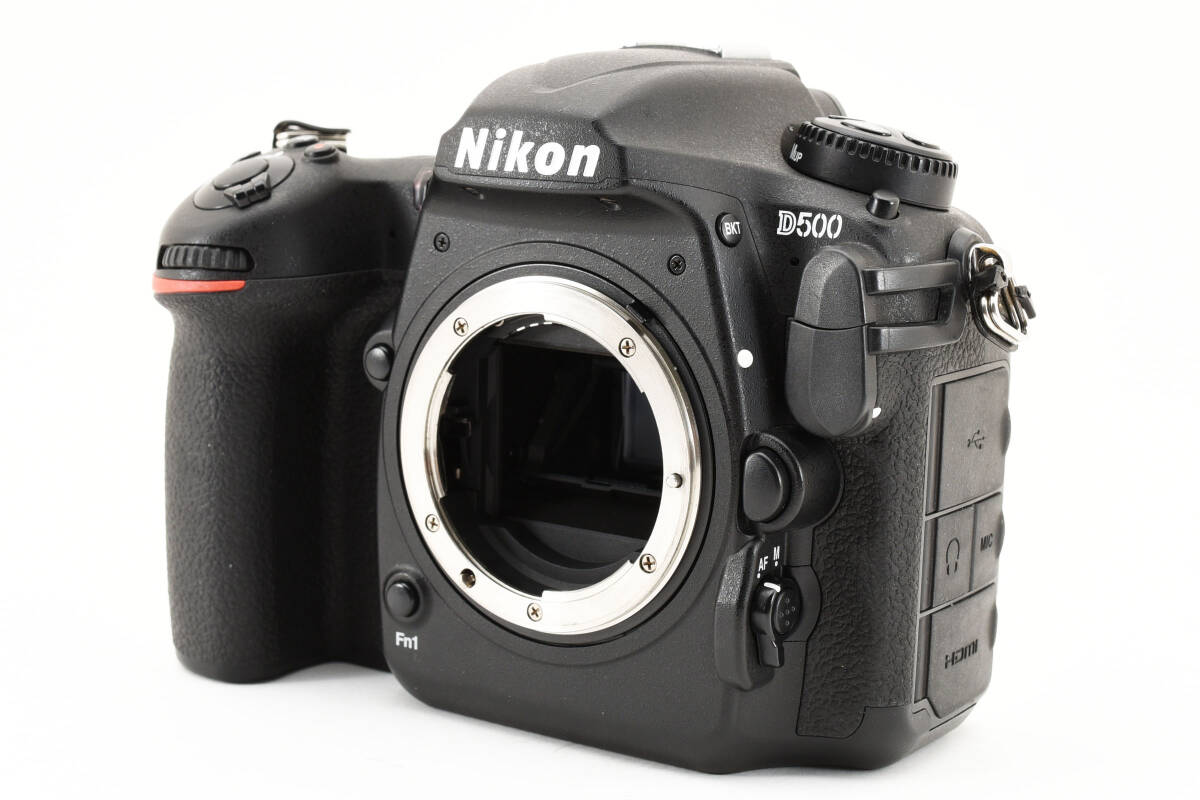 【美品】ニコン Nikon D500 ボディ 【元箱付き・付属品多数】 ♯C2204D120500IDD_画像2