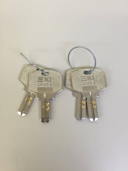  Sanwa shutter pills KS-29(KS-25D) dimple key ×2 set 