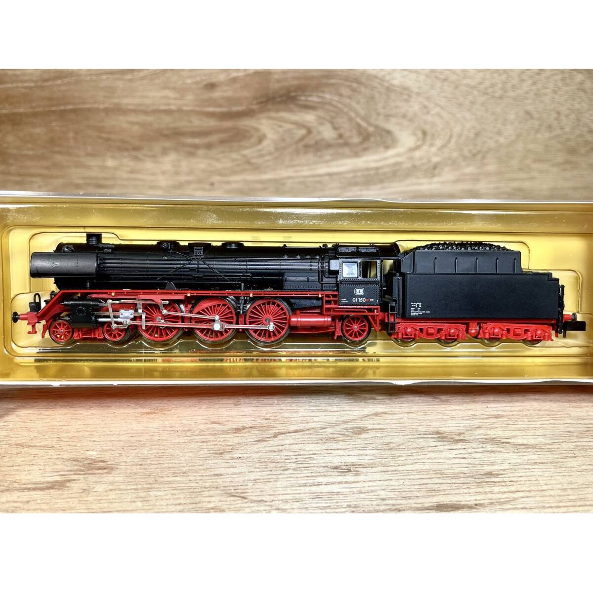 Yahoo!オークション - ARNOLD Nゲージ 2520 DB ドイツ連邦鉄道 Yahoo!オークション - ARNOLD Nゲージ 2520 DB ドイツ連邦鉄道