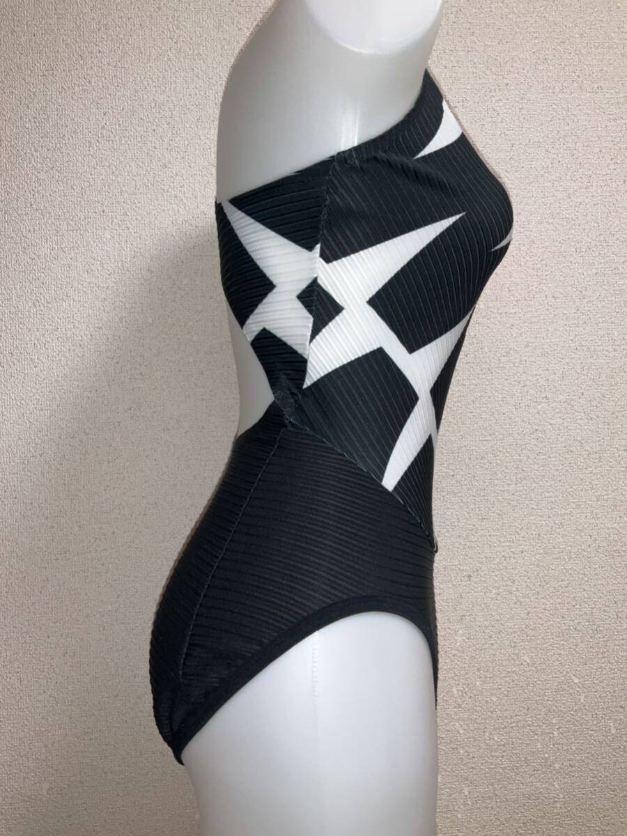 Nike Elite Pro 陸上用スピードスーツ(Mサイズ) スポーツ別 Nike Elite Pro 陸上用スピードスーツ(Mサイズ) スポーツ別