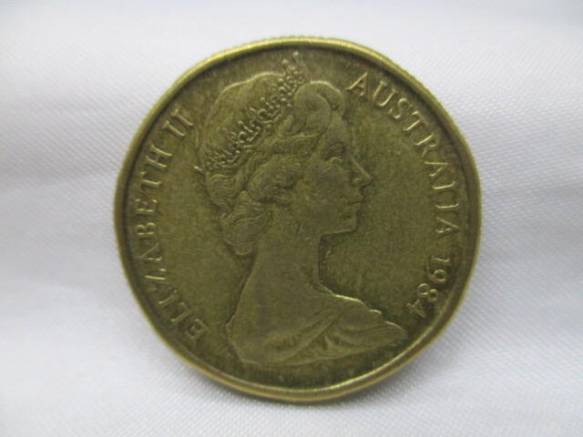 【外国銭】オーストラリア 1ドル 1984年 硬貨 コイン 1枚_画像2