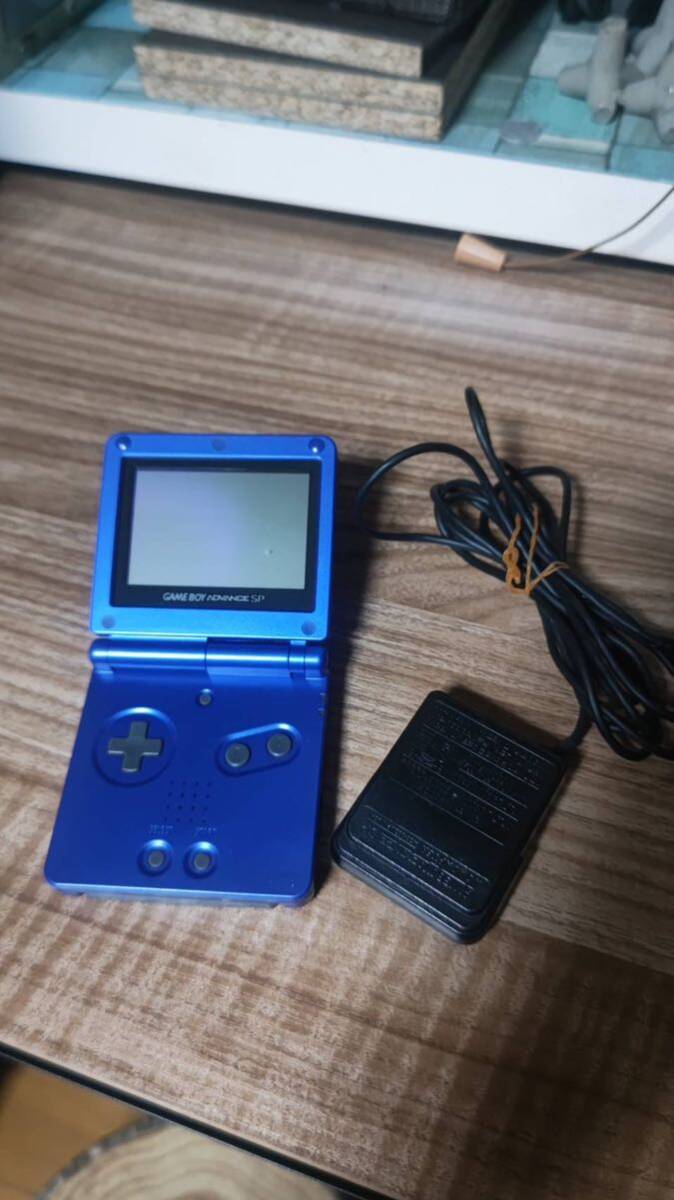  Game Boy Advance SP