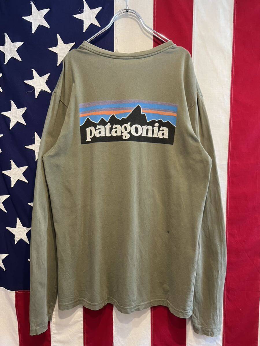 ★USA製★patagonia★パタゴニア★バックロゴ★P-6ロゴ★長袖Tシャツ★ロンT★カットソー★オーガニックコットン100%★カーキ★Mサイズ★の画像2