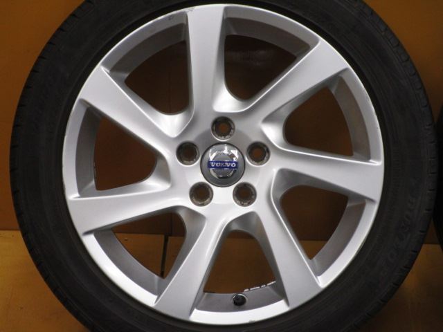 中古 ホイールタイヤ 4本 215/50R17 2020年製 7分山 ボルボ V60 純正 ラジアル タイヤ ダンロップ ビューロ VE304_画像2