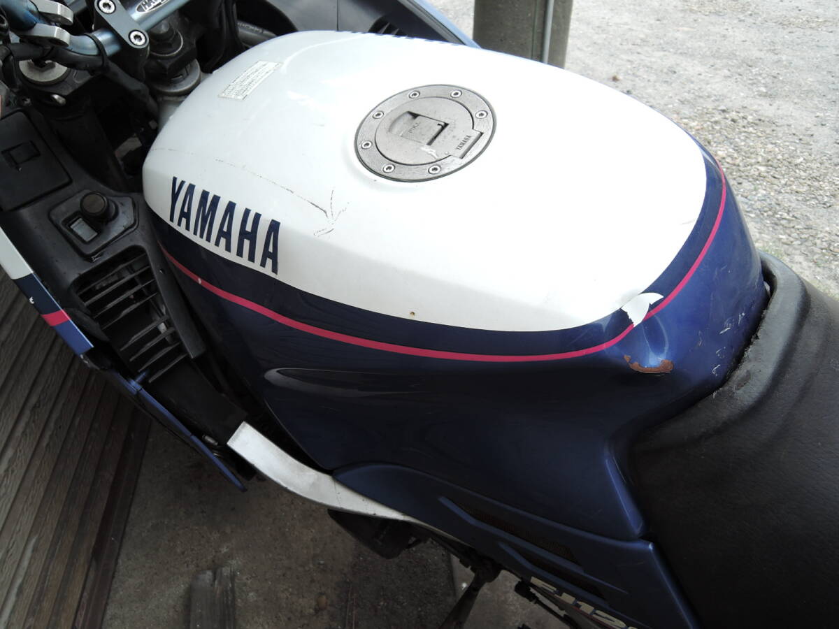 ヤマハ FJ1200 (4CC-001***) エンジン始動確認済み 書付き部品取り車 埼玉発!の画像10