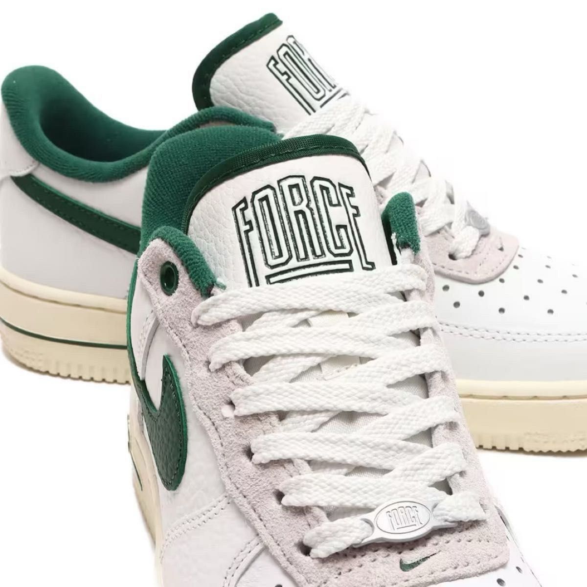 新品26 5cm】NIKE WMNS AIR FORCE 1 '07 LX エアフォース1 新品26 5cm】NIKE WMNS AIR FORCE 1 '07 LX エアフォース1
