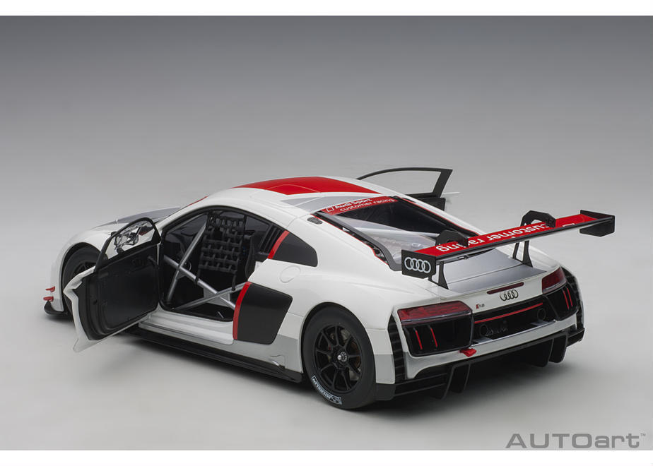 AUTO art 81600 1/18 アウディ R8 LMS 2016 プレゼンテーションカー （ジュネーブモーターショー）_画像5