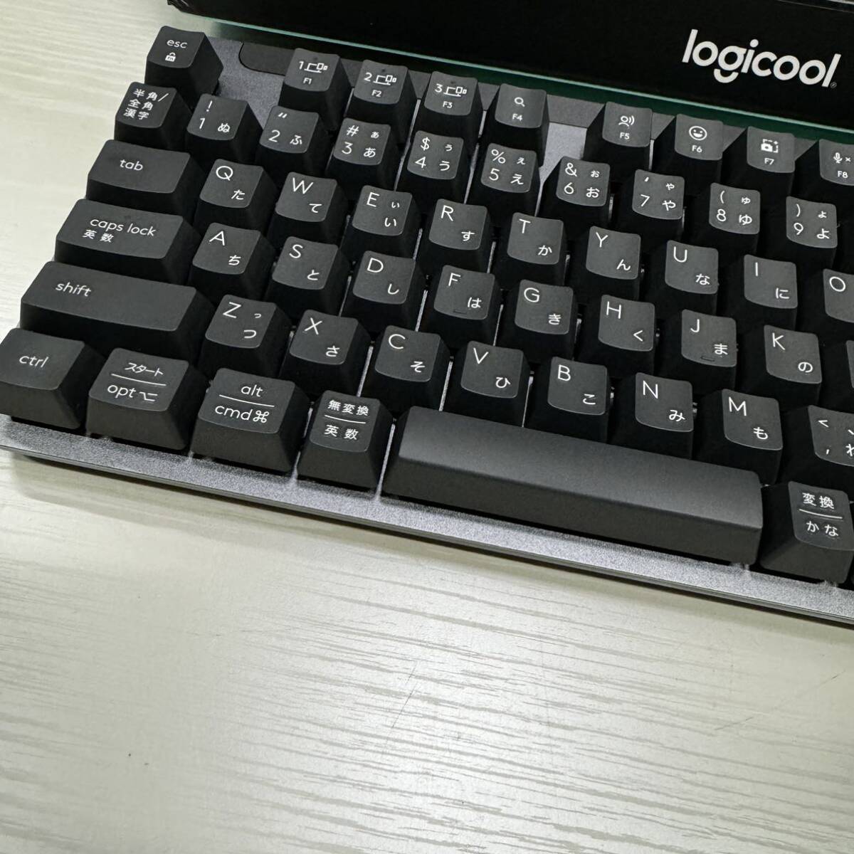 Logicool ロジクール SIGNATURE K855GR 無線 メカニカルキーボード TTC製 赤軸 リニア Bluetooth ワイヤレスキーボード キーボード _画像5