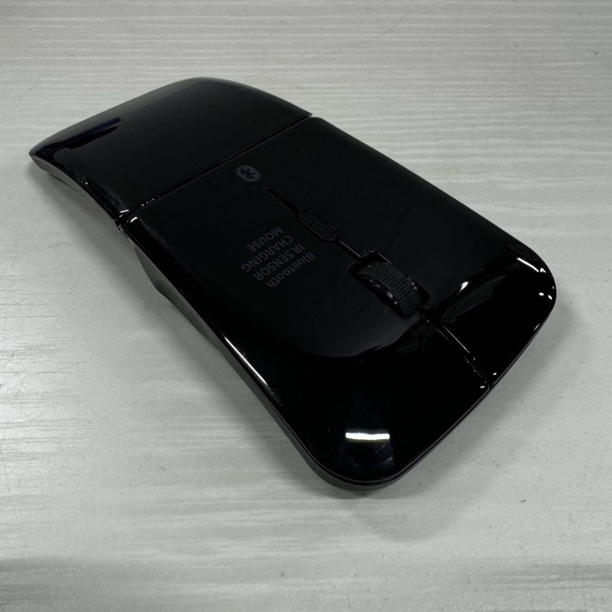 サンワサプライ(Sanwa Supply) Bluetooth5.0マウス モバイルに便利な薄型 静音 IR LEDセンサー 充電式 ブラック MA-BTIR116BKN ブラック