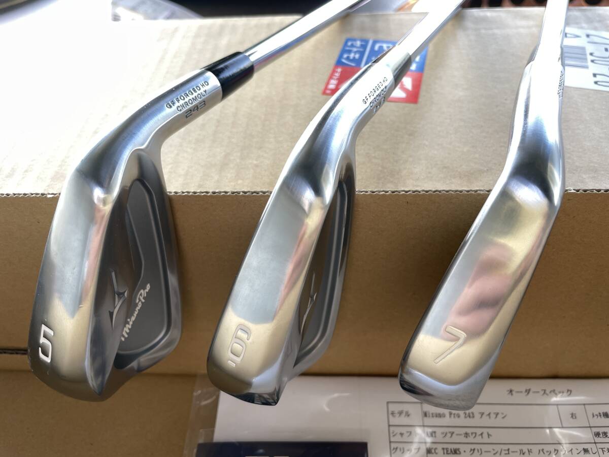 ミズノ　Mizuno Pro 243 カスタムオーダー品 コース未使用　練習場で数発打っただけです_画像2