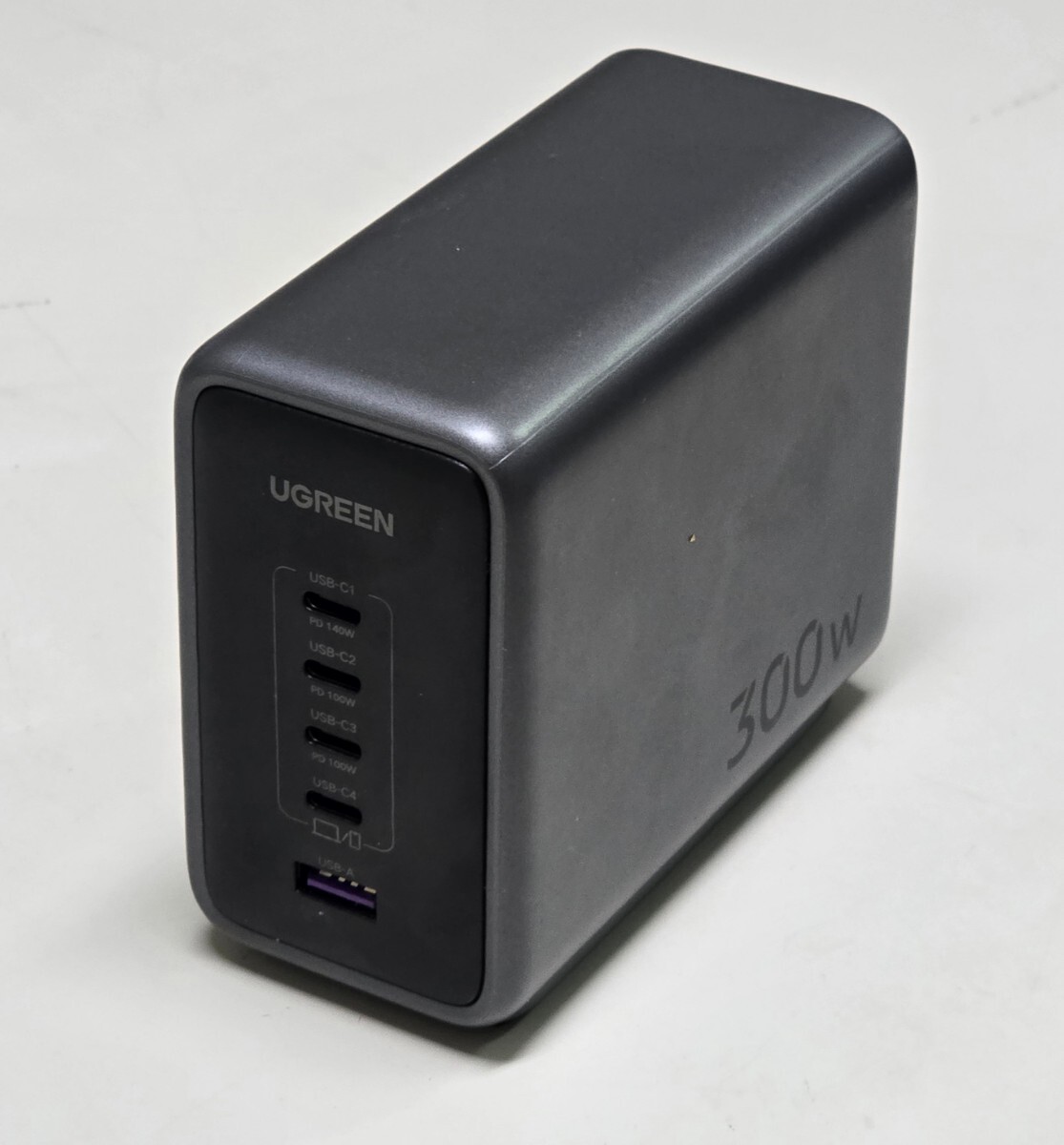 UGREEN Nexode 300W 充電器 PD3.1対応 5ポート同時急速充電 USB-C×4＆USB-A×1 100w 240w USB PD ジャンクの画像1