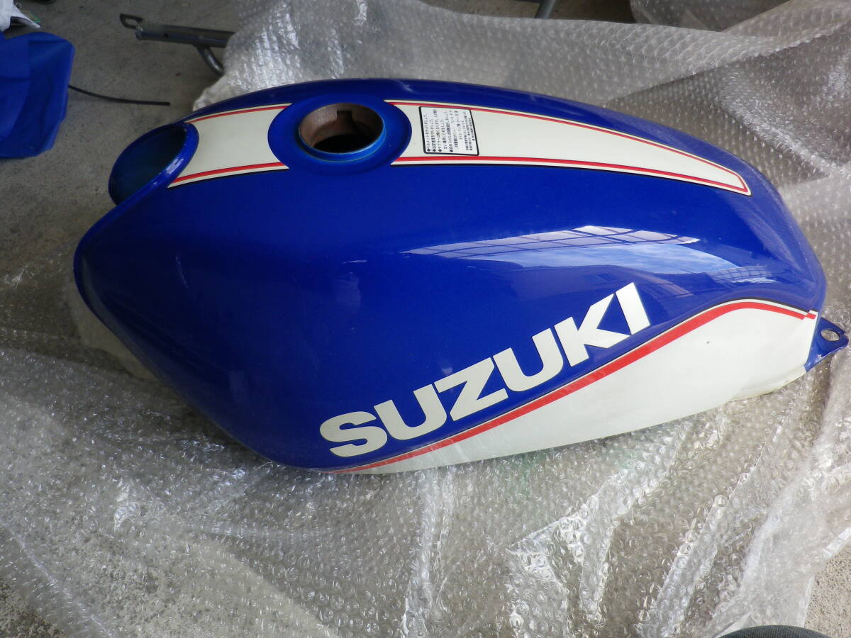 Yahoo!オークション - GSX400FSインパルス用ガソリン Yahoo!オークション - GSX400FSインパルス用ガソリン
