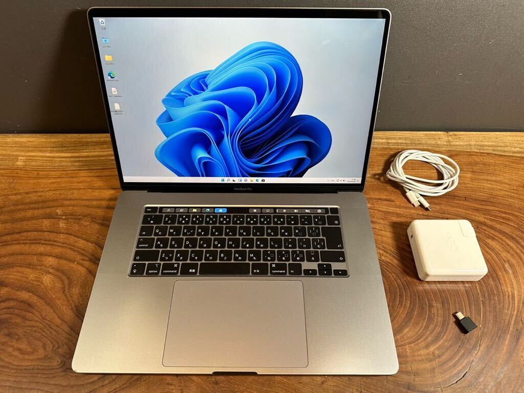 「最上位美品充電 1回」Apple MacBook PRO Retina 16inch 2019/CPUi9 2.4GHZ/64GB/GPU8GB/SSD2TB/office2019/Windows11の画像2