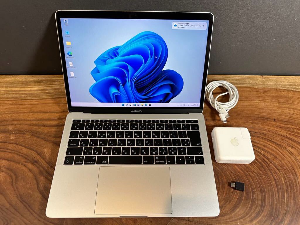 「美品新品バッテリー」Apple MacBook PRO Retina 13inch 2017/CPUi5 2.3GHZ/8GB/SSD256GB/Windows11/office2019_画像2