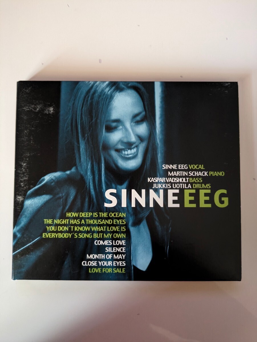 2003年リリース デビューアルバム SINNE EEG シーネ・エイ 日本盤ボーナストラック収録 ピクチャーディスク仕様 女性ボーカルの画像1