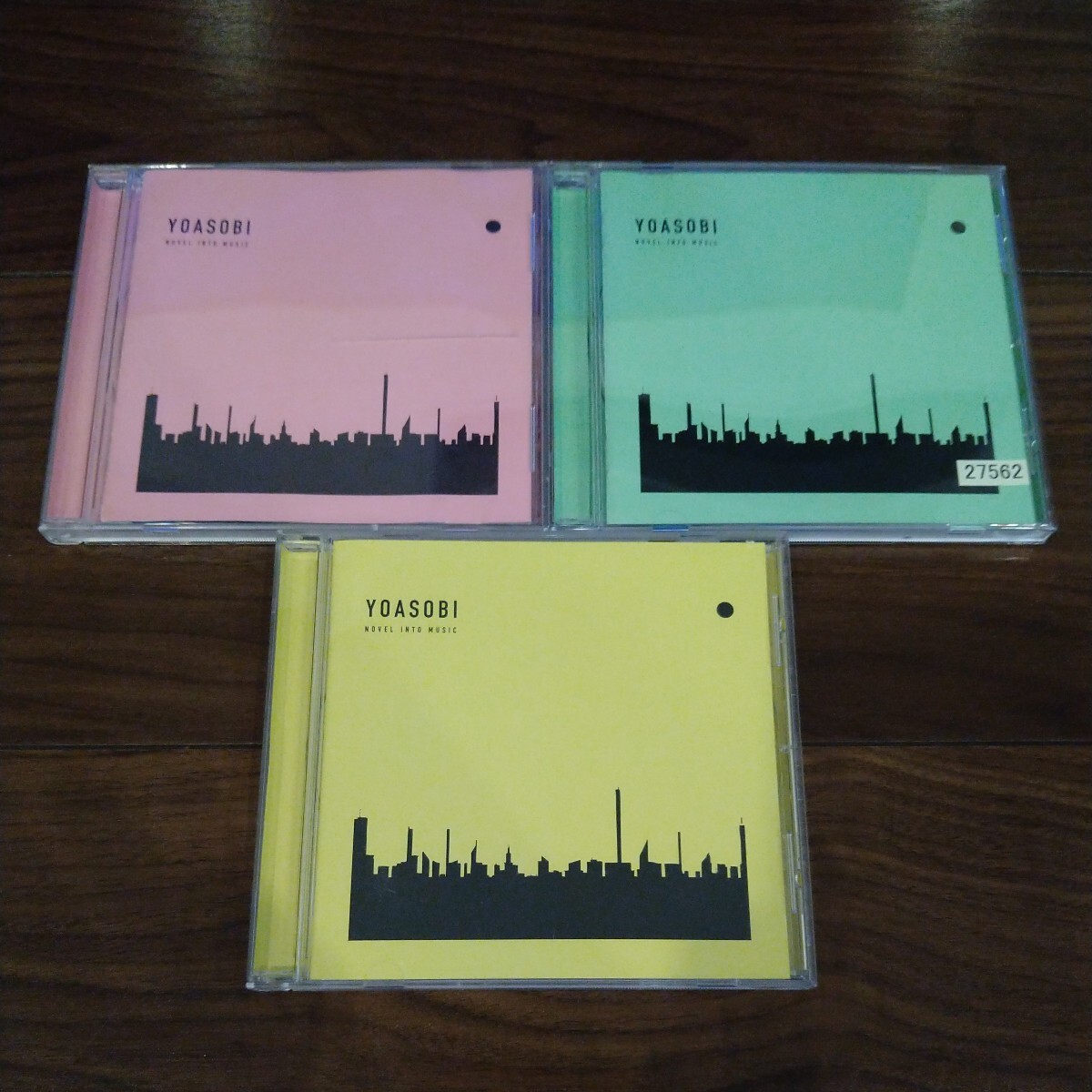 [Бесплатная доставка] yoasobi CD Альбом The Book 3 Title Set Yoasobi/The Book 1 2 3 ⅰ III ⅲ Бег по ночам/идол/монстра
