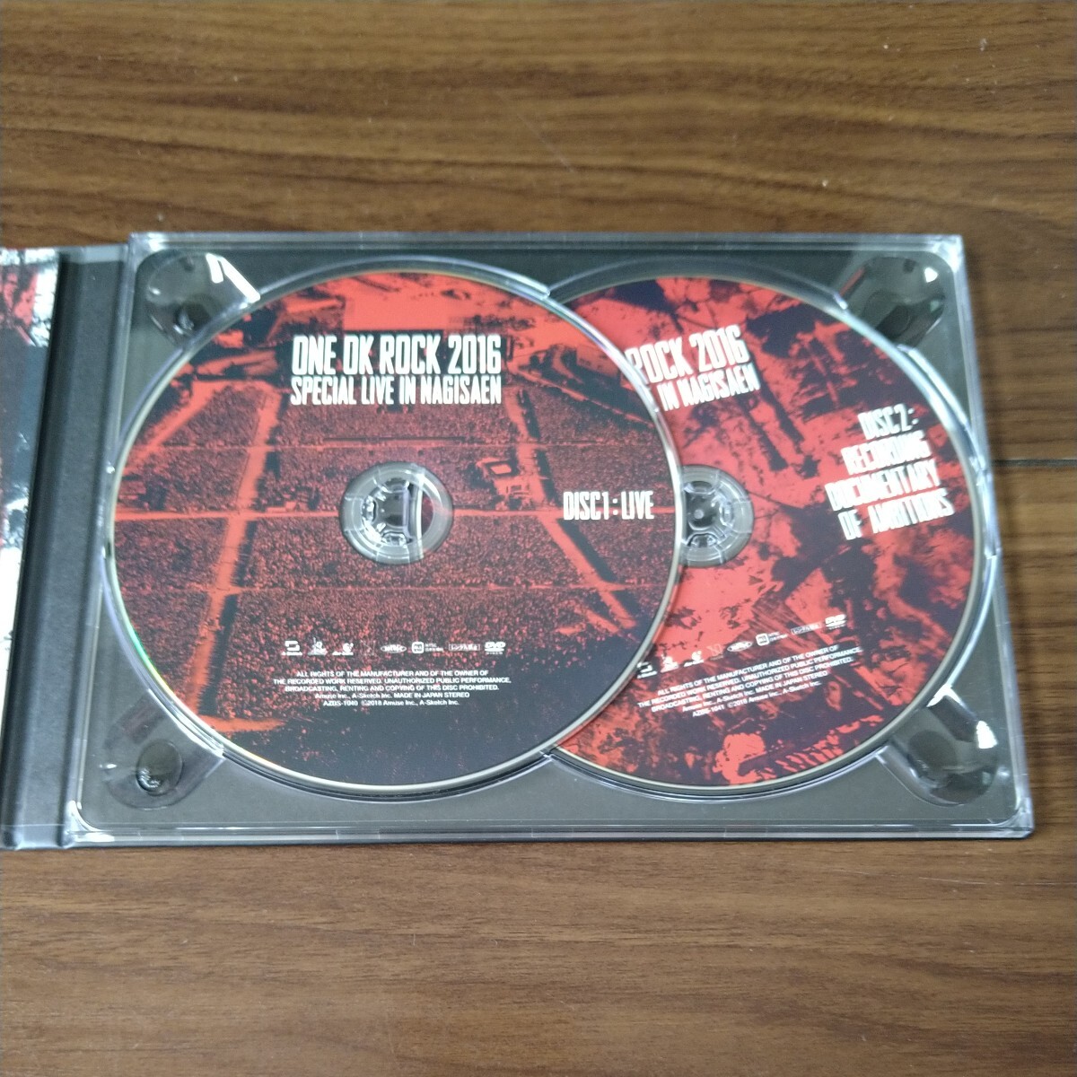 【送料無料】ONE OK ROCK DVD 2016 SPECIAL LIVE IN NAGASAKI 2枚組 ワンオクロック/渚園の画像6