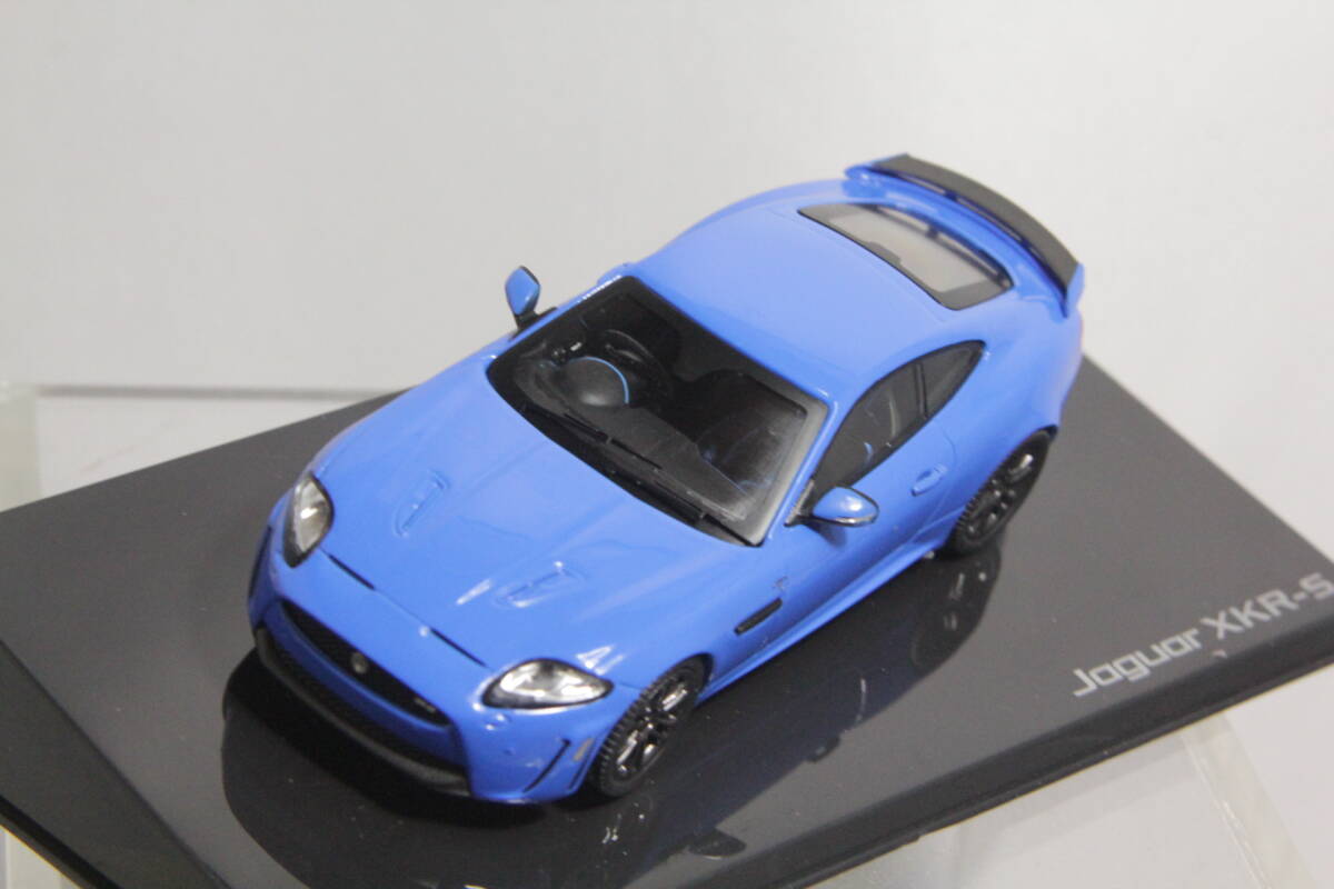 IXO 1/43 ジャガー 特注 XKR-S ブルー_画像3