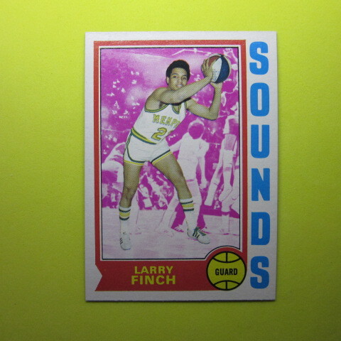 NBA 1974-75 Topps #215 Larry Finch (ROOKIE)の画像1