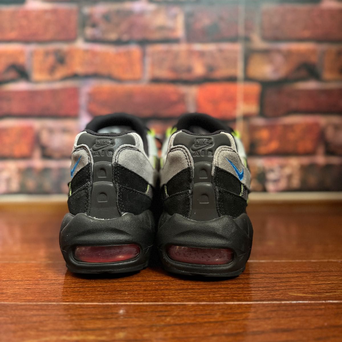 NIKE】Air Max 95 WOVEN BLACK/PHOTO BLUE-VOLT-SOLAR RED NIKE】Air Max 95 WOVEN BLACK/PHOTO BLUE-VOLT-SOLAR RED