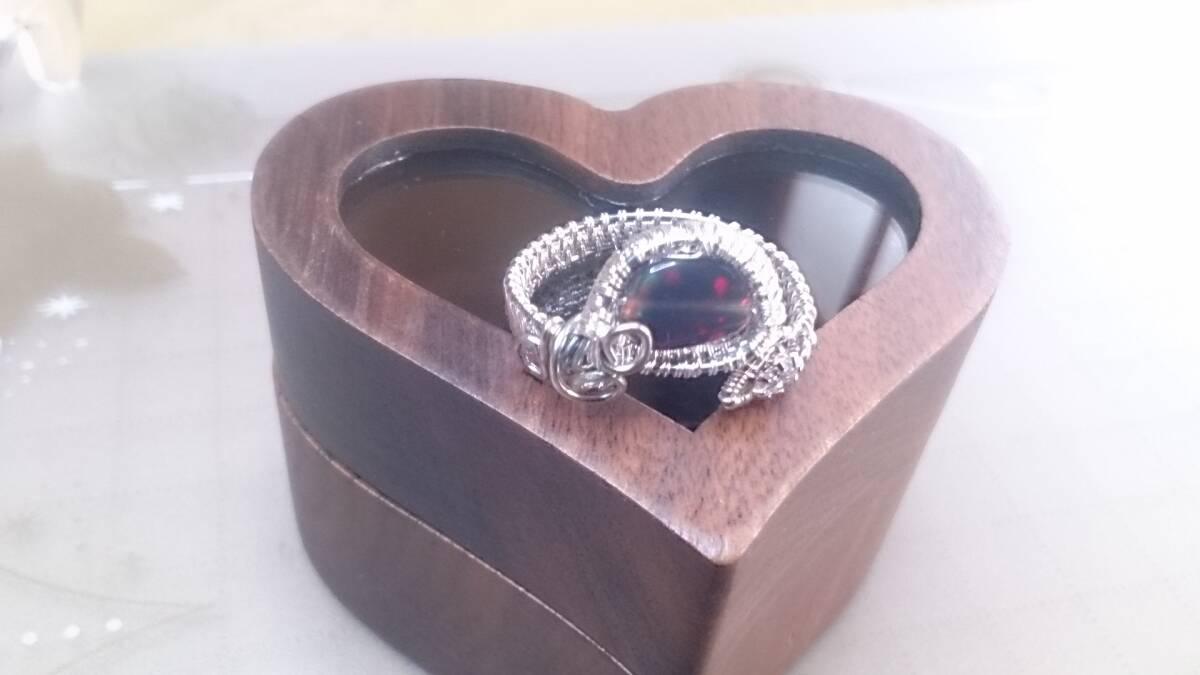 *NM*echio Piaa black opal tongue b ruby z silver color wire ring (*^^*)* size free *