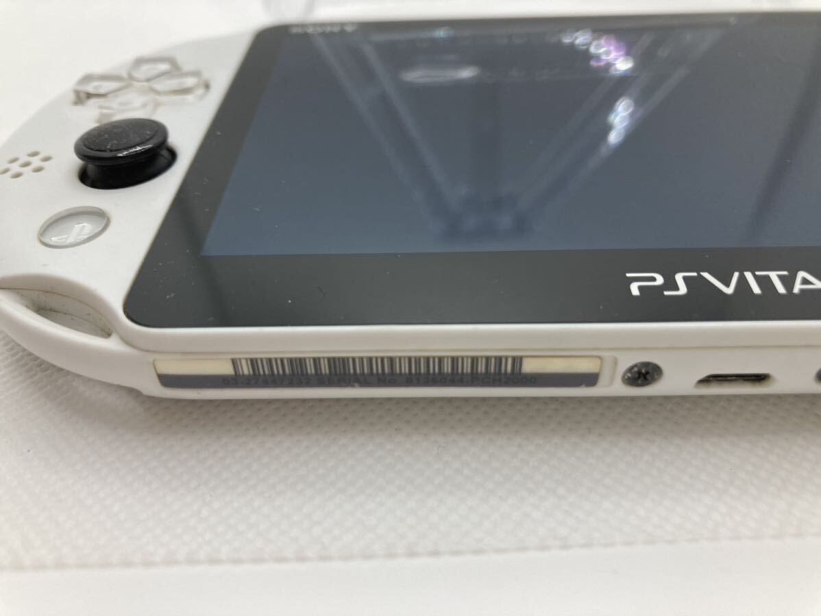 PSVITA2000ホワイト メモリーカード16GB付き SONY ソニー プレイステーションヴィータ PlayStation Vitaの画像7