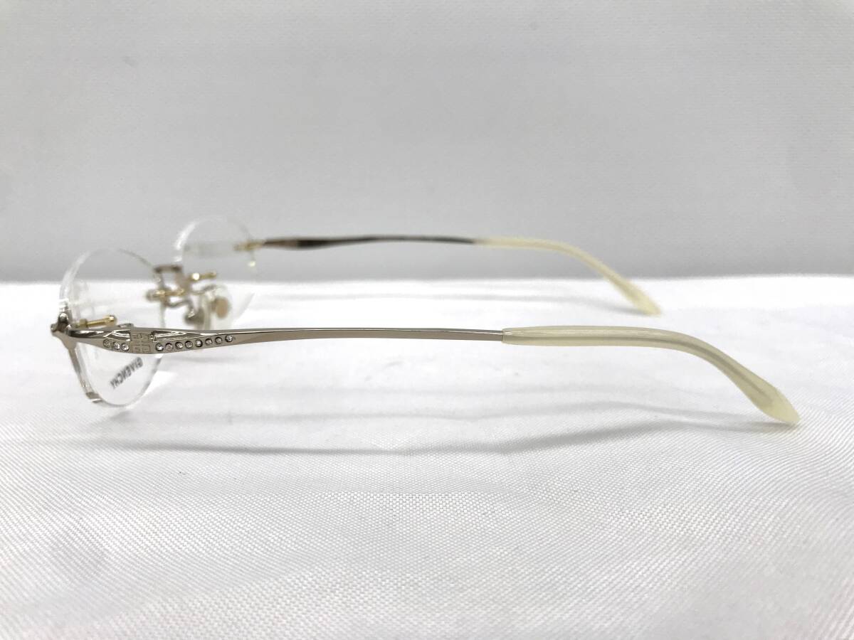 T-039 新品 眼鏡 メガネフレーム チタン GIVENCHY ジバンシー 日本製 16g 52□16-135 フチなし メンズ 男性 レディース 女性 ゴールド系の画像4