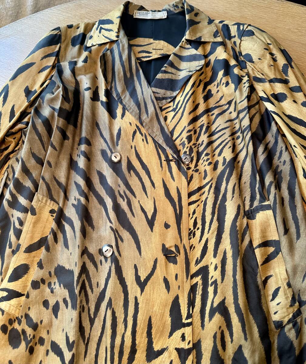 1円スタート！LEONARD FASHION SILK spring coat (USED) 希少品 レオナールファッション シルク スプリングコート_画像3