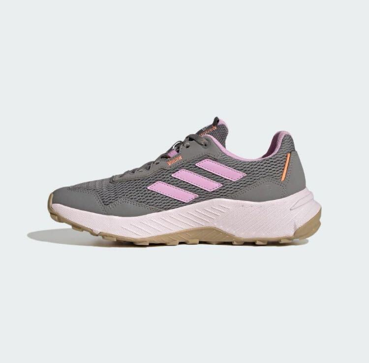 送料無料 新品 adidas TRACEFINDER TRAIL RUNNING_画像5