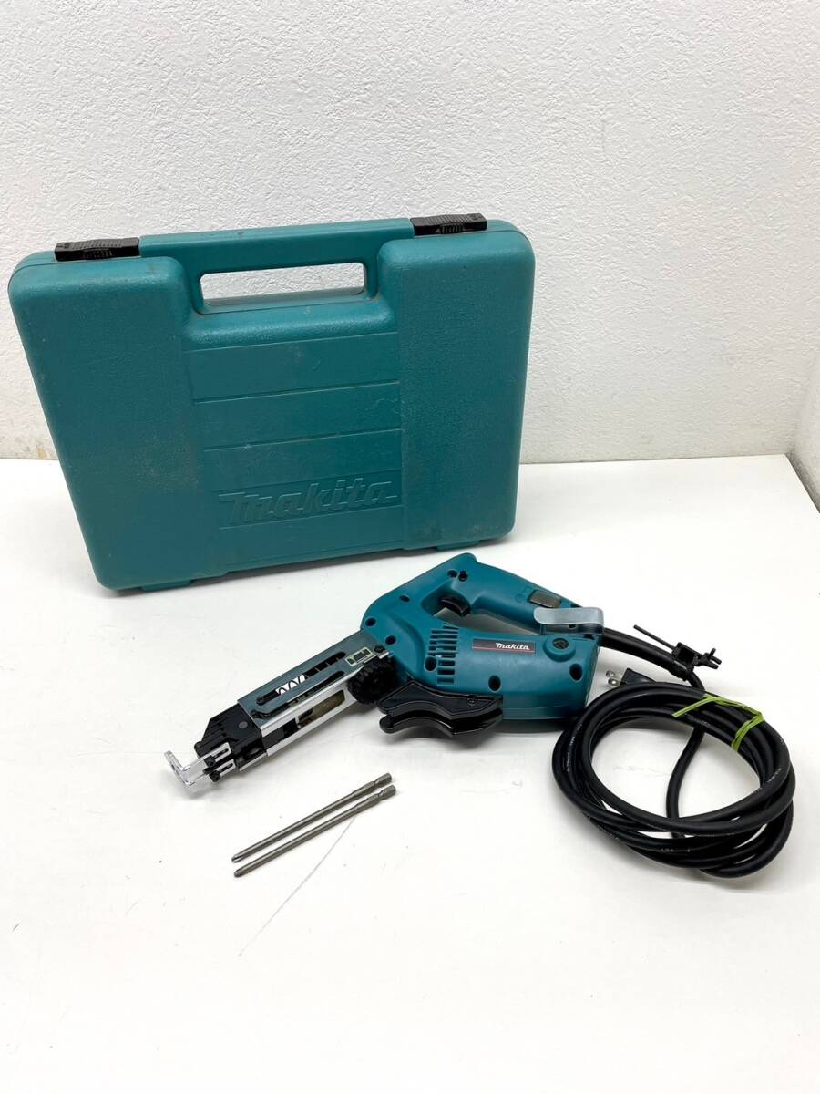 T-43　マキタ makita オートパックスクリュードライバー 6832 電動工具 