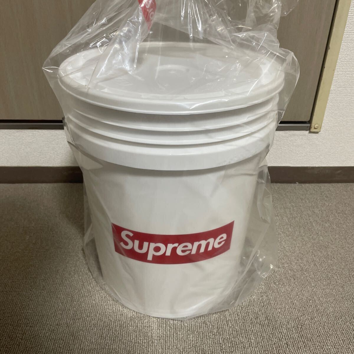 新品 Supreme 24SS Leaktite 5-Gallon Bucket シュプリーム リークタイト 5ガロン バケツ インテリア 収納箱 ゴミ箱の画像4