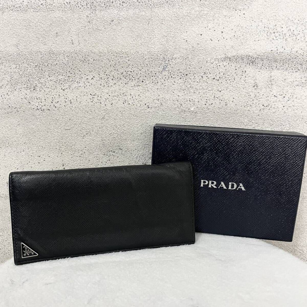 【贅沢品の極み】PRADA プラダ 長財布 カードケース コインケース 三角プレート 本革 レザー サフィアーノ ブラックの画像1