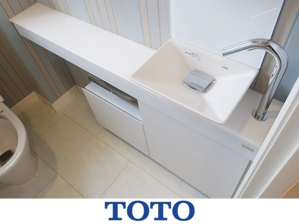 ■EM202C/モデルルーム展示品/TOTO/モダンデザイン/住宅トイレ用手洗い/リフォーム/ホワイトの画像1