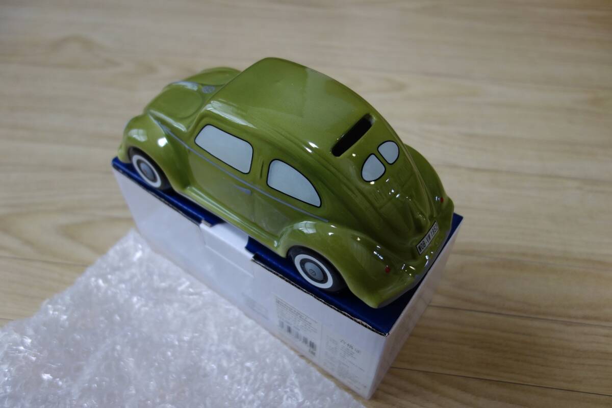 VW Beetle savings box ( ceramics made ) /Money Bank Beetle
