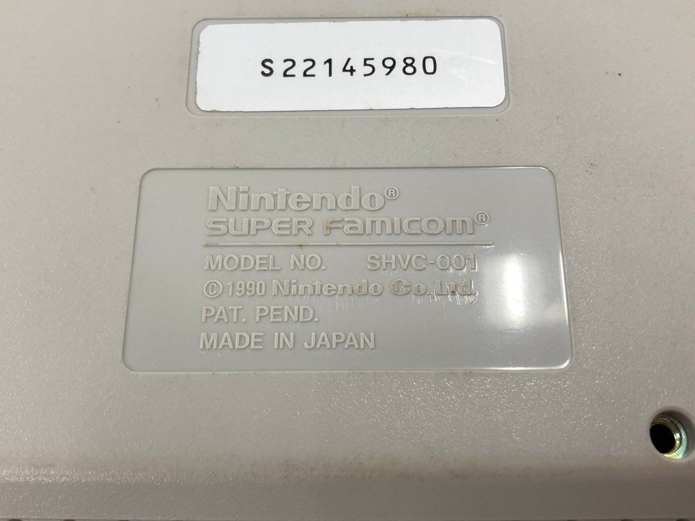 任天堂 スーパーファミコン 本体 SHVC-001/コントローラー/RFスイッチ /ソフト おまとめ 本体通電確認済み【CDAP9003】の画像5