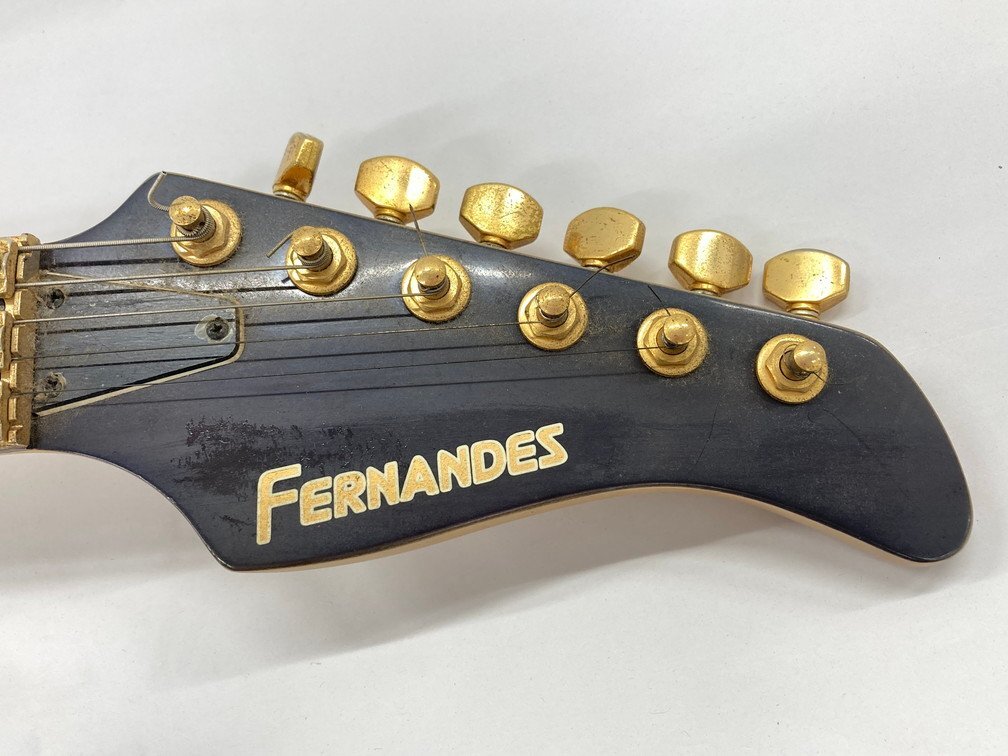 Fernandes フェルナンデス ギター THE VENTURES 黒 ケース付き【CDAV8004】の画像2