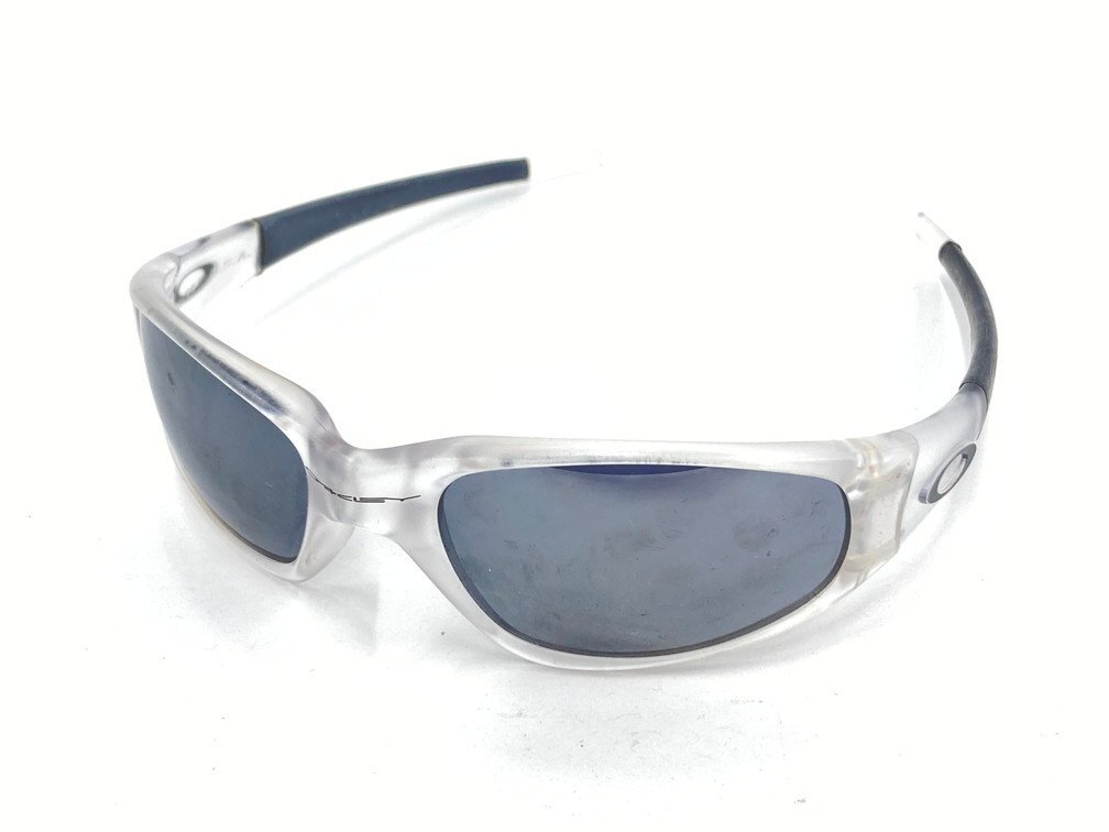 Oakley オークリー ストレート サングラス【CDAX2007】の画像1