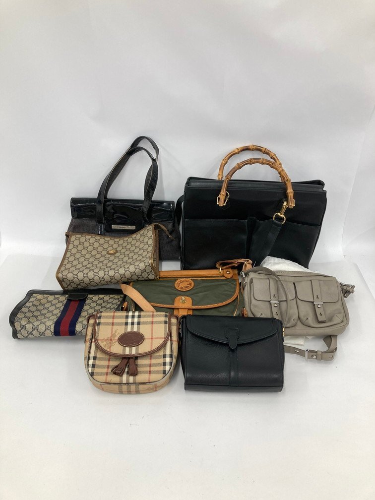  lady's bag pouch . summarize GUCCI/BVLGARI IL/Burberry/ other [CDAR4004]