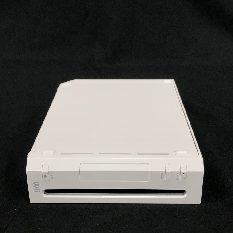 任天堂 Wii本体 ソフト Wiiフィット バランスボード付き 通電○【CDAC1013】の画像3