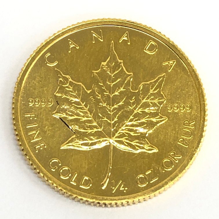 K24IG カナダ メイプルリーフ金貨 1/4oz 1986 総重量7.8g【CDAJ7008】の画像1