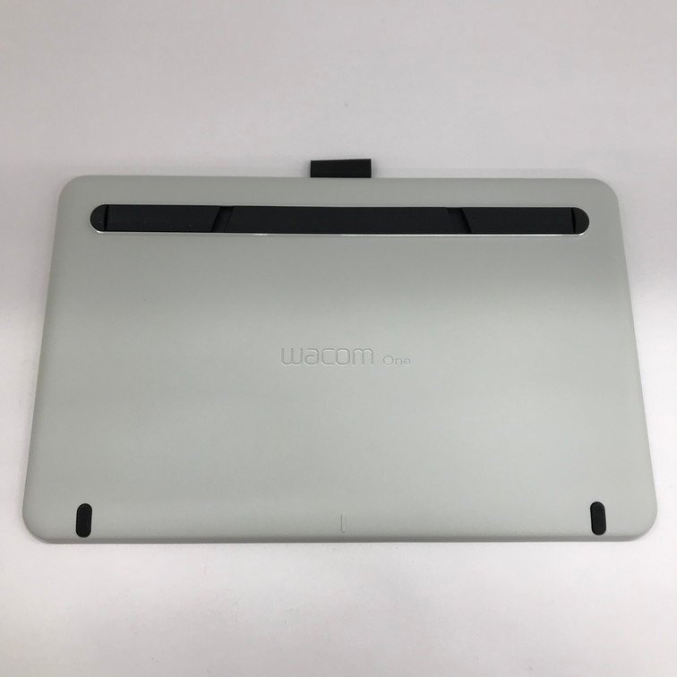 Wacom ワコム 液晶ペンタブレット 通電○ 13.3 ONE DTC133【CDAR5058】_画像4