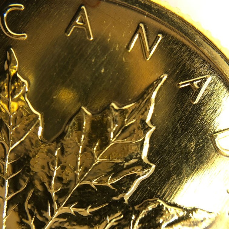 K24IG カナダ メイプルリーフ金貨 1/4oz 総重量7.7ｇ【CDAS7077】の画像5