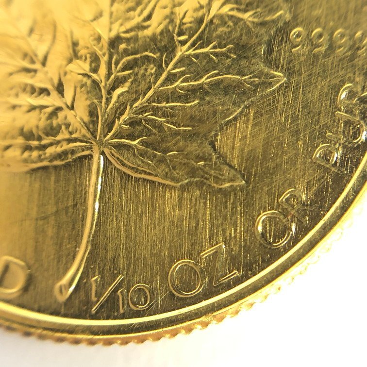 K24IG カナダ メイプルリーフ金貨 1/10oz 1985 総重量3.1g【CDAQ6007】の画像5